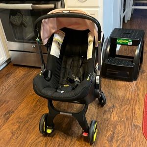 Doona stroller car seat combo